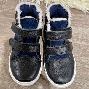 Ugg’s high top sneakers